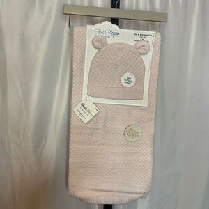 First Steps Light Pink Hat and Blanket Set NWT